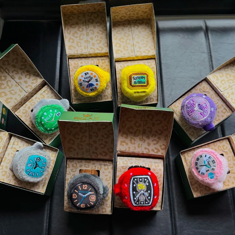 Auf Lager Pop Sonntag Plüsch R – Jewelry With Watches Bewertung und Preis